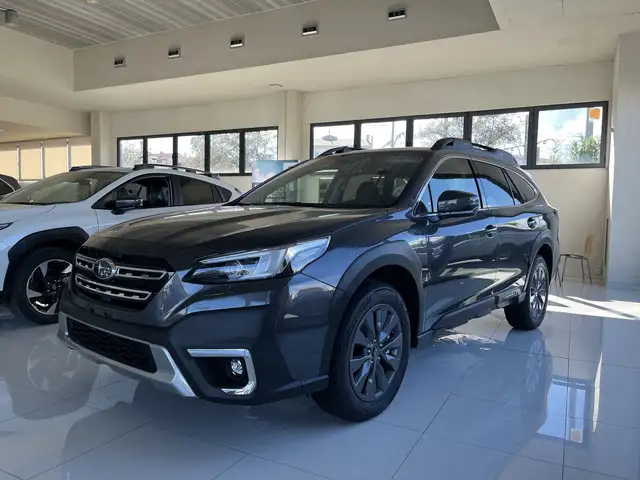 Subaru OUTBACK 2.5 Trek Lineartronic