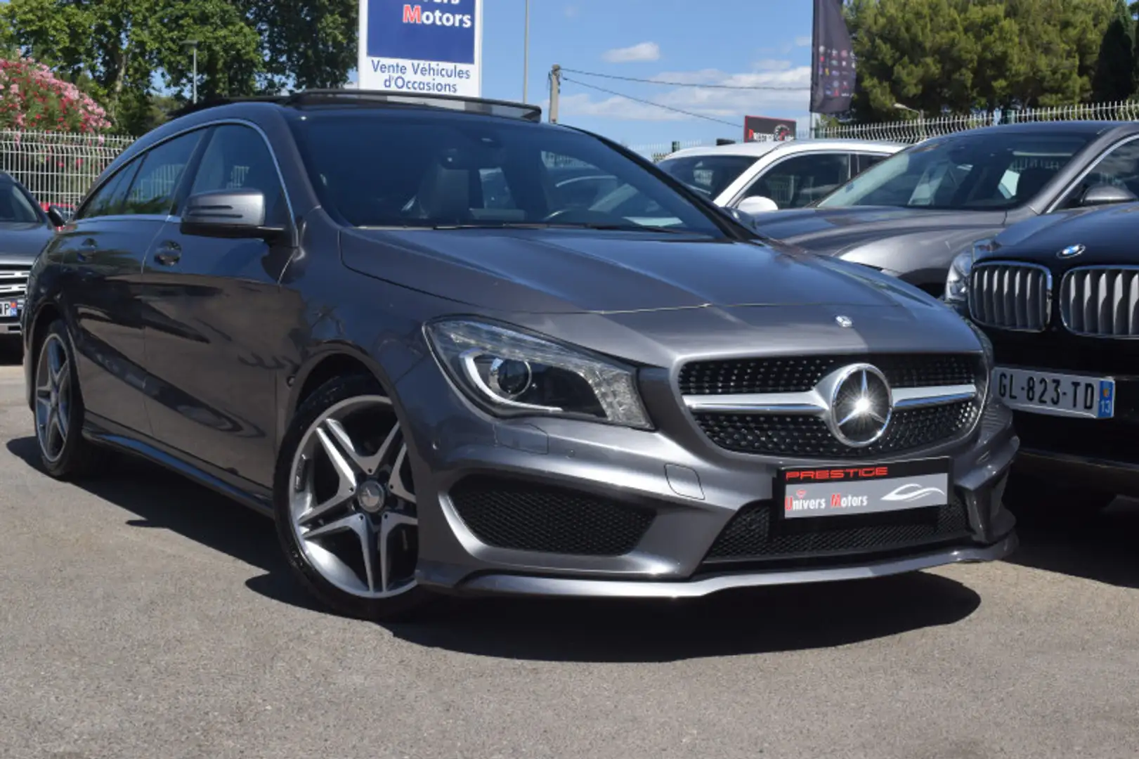 Mercedes-Benz CLA 200 200 D FASCINATION 7G-DCT Gris - 1