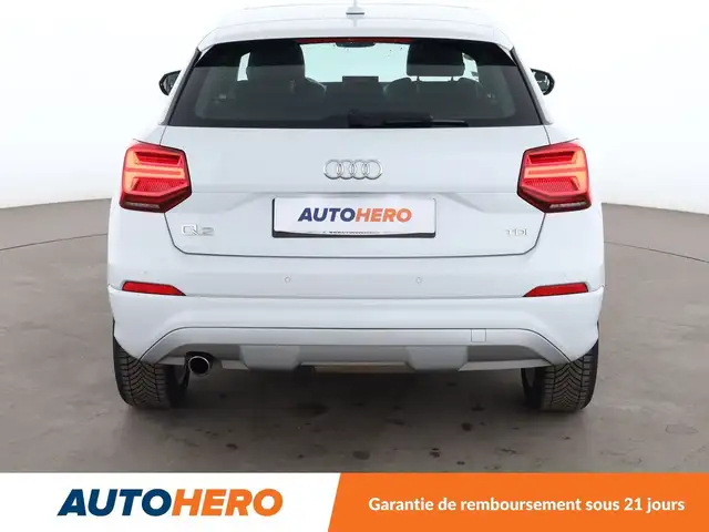 Audi Q2 view 5