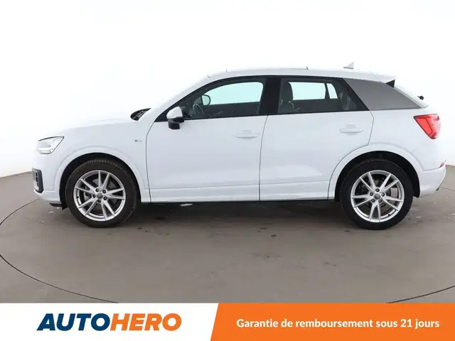 Audi Q2 view 3