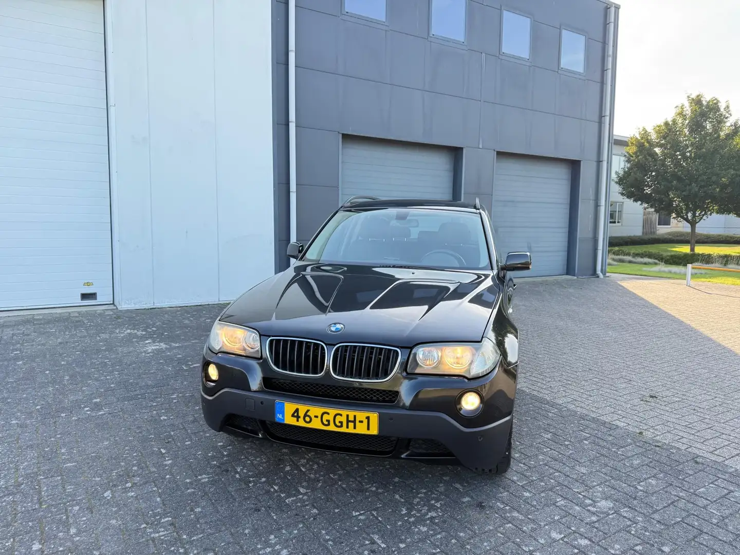 BMW X3 2.0i Executive 2008 Cruise control Zwart - 2