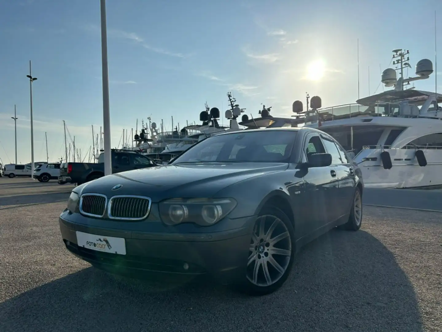 BMW 740 (E65) 740DA 258CH Gris - 1