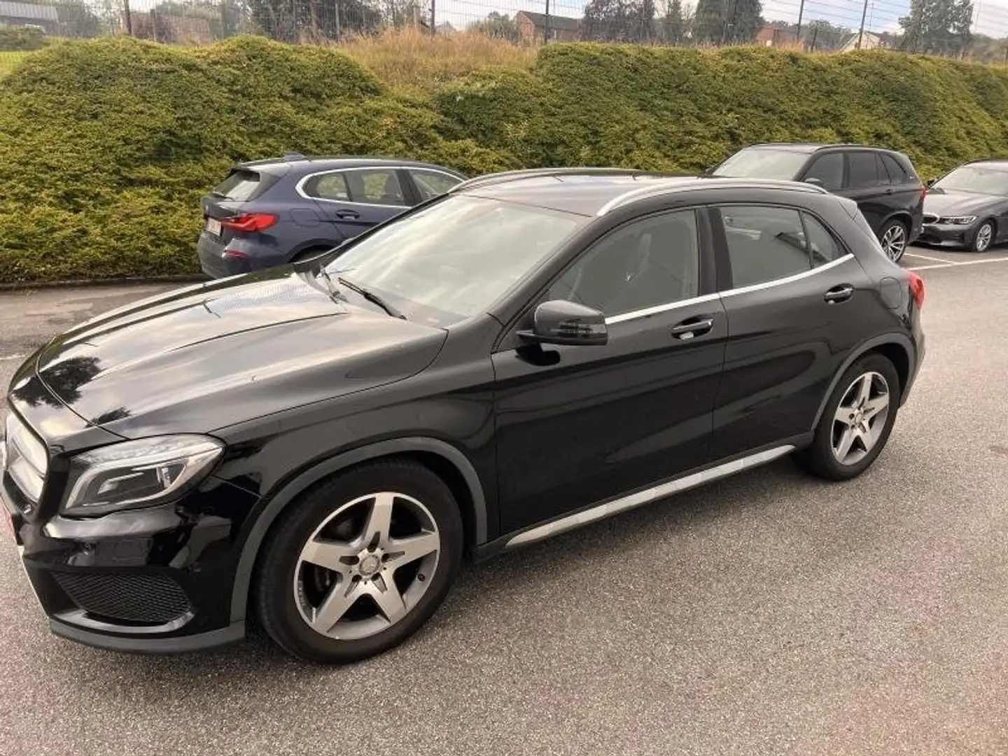 Mercedes-Benz GLA 200 Pack Amg Activity Edition Full Options 16990 Ttc!! Zwart - 2