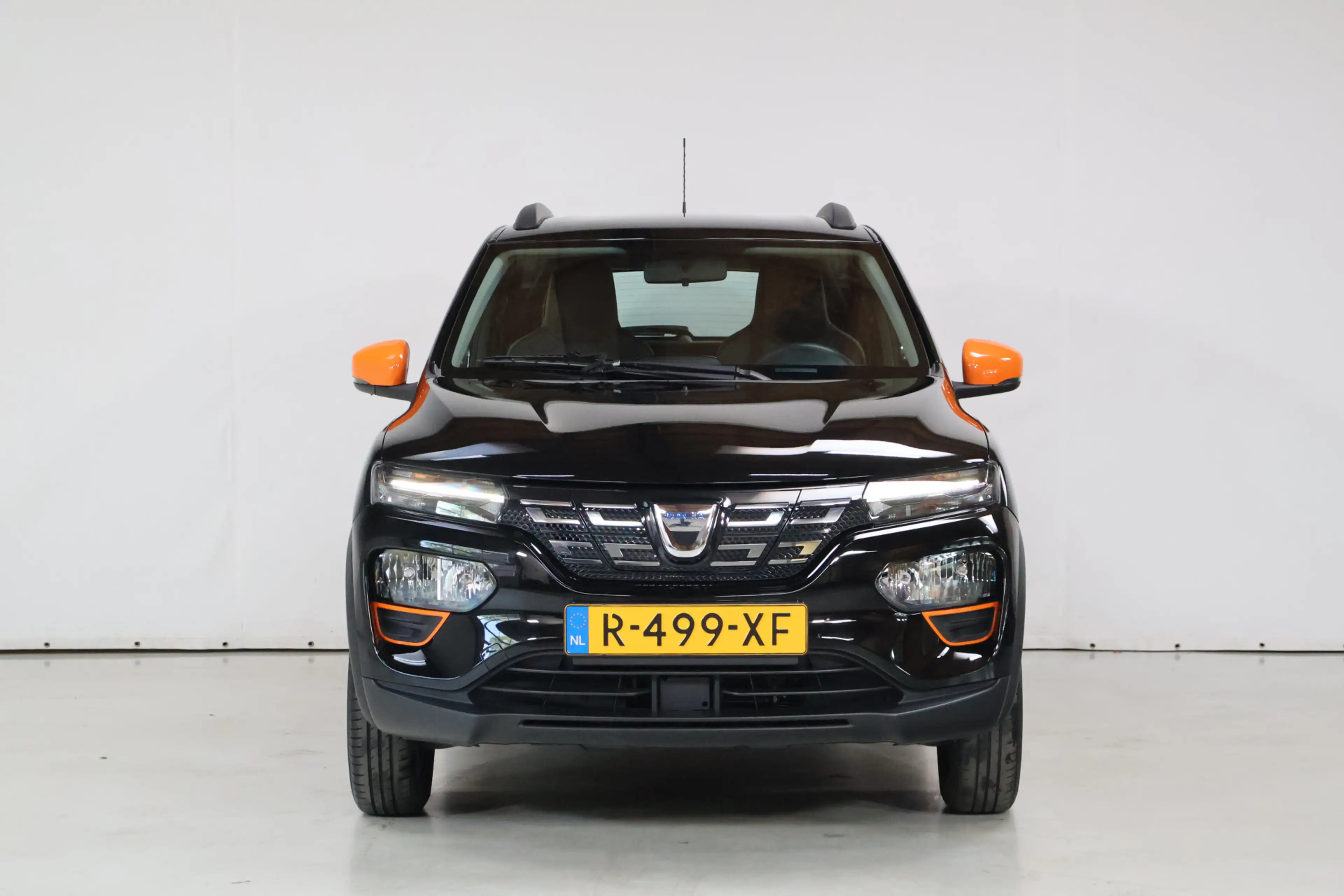 Dacia Spring Comfort Plus 27 kWh | Camera | Leder | Dab | SoH — photo 7