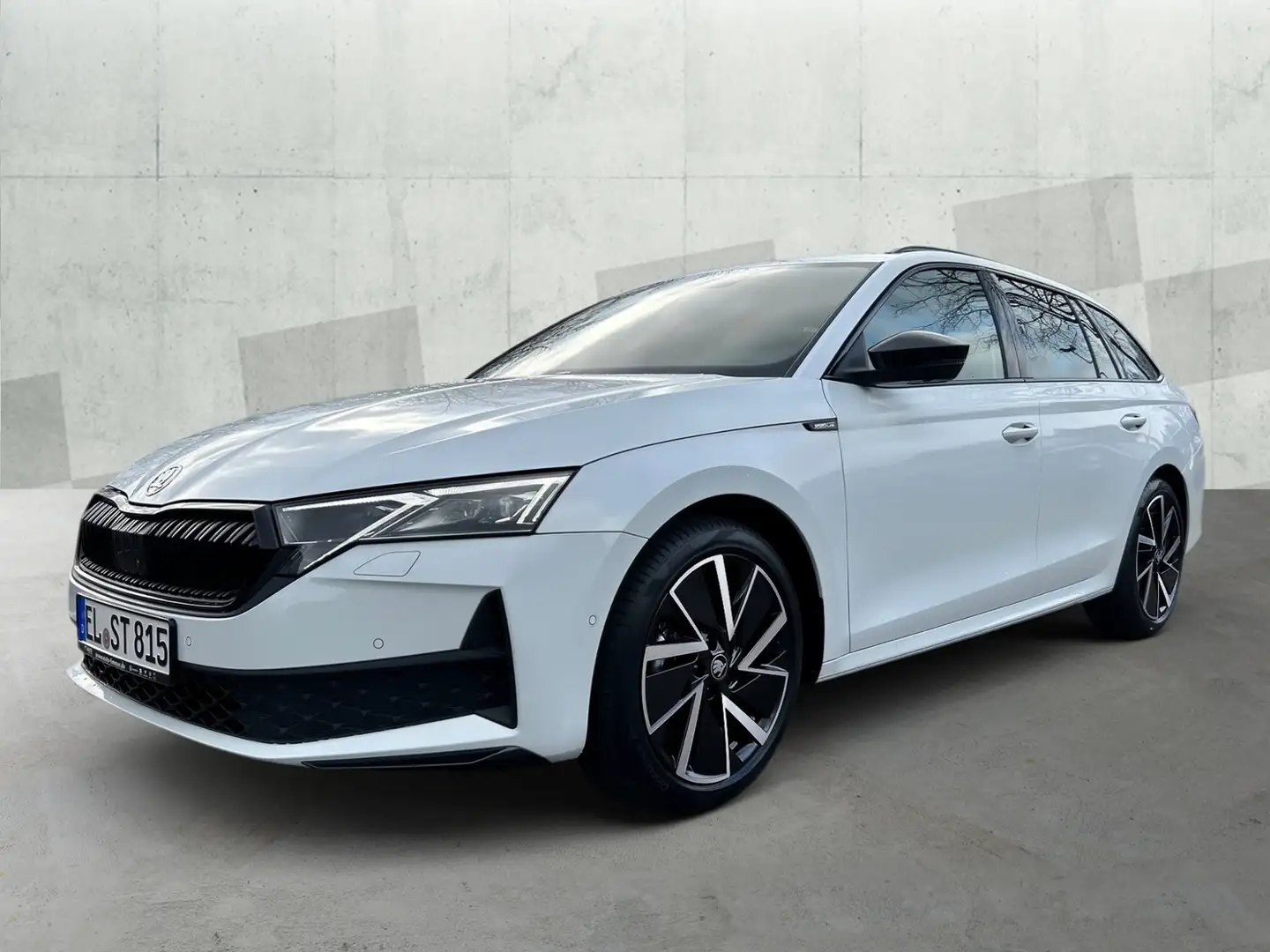 Skoda Octavia Combi 2.0 TDI DSG Sportline *CANTON*AHK*MATRIX* Weiß - 2