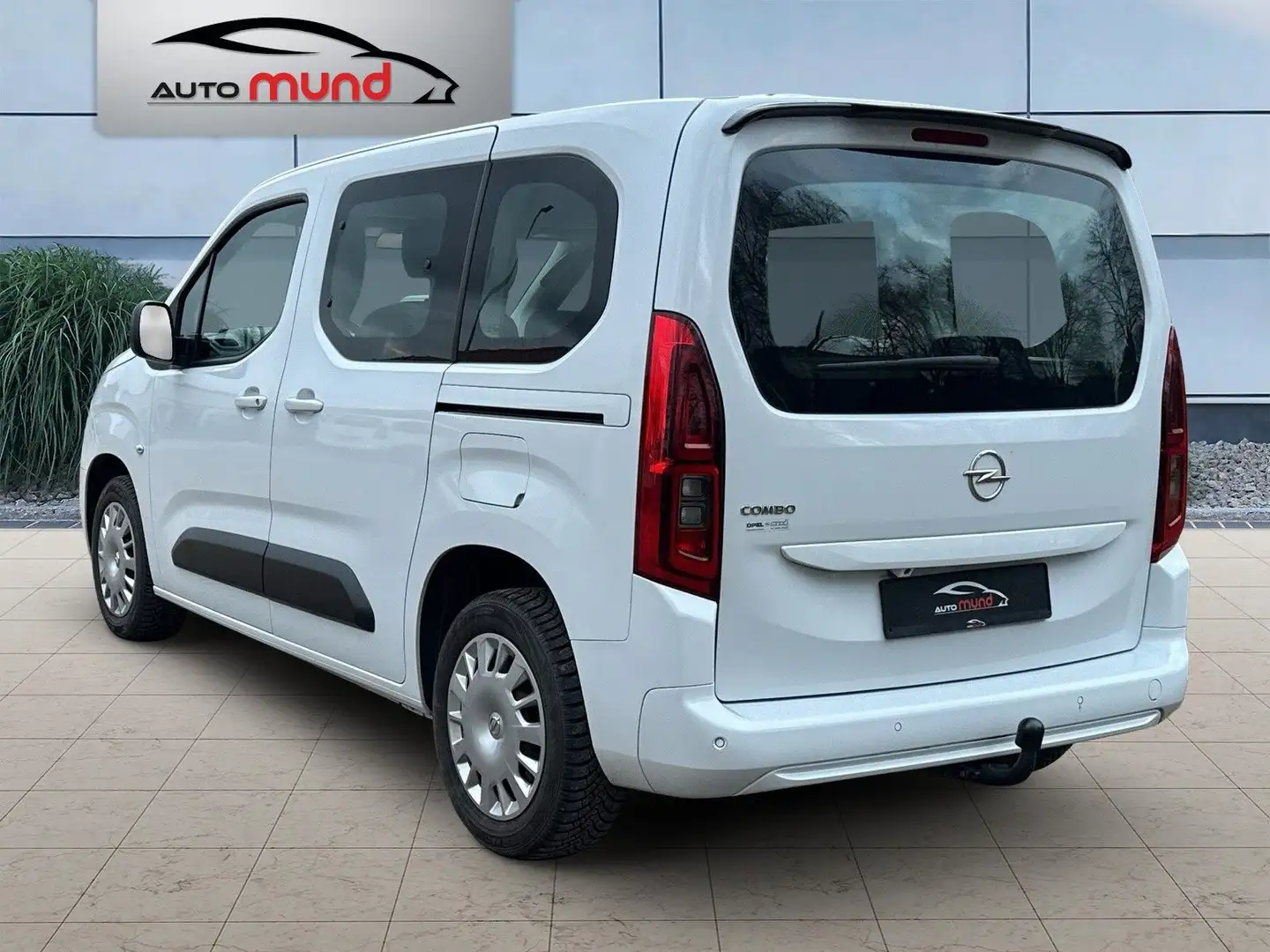 Opel Combo Life E Edition 1.5 Diesel*AHK*SitzHzg* Weiß - 2