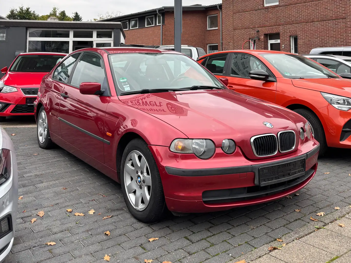 BMW 316 316ti Rosso - 1