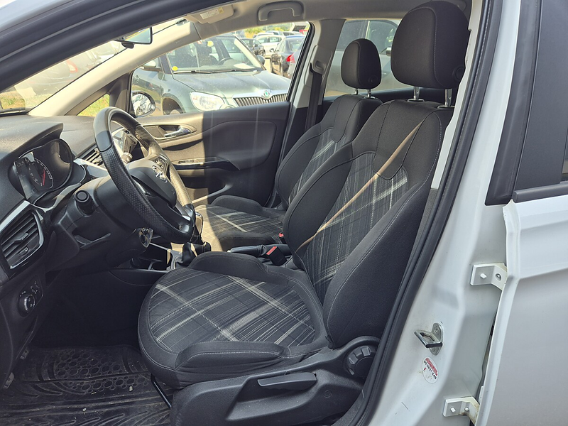 Opel Corsa 1,4 Turbo Ecotec Edition Start/Stop System — photo 8