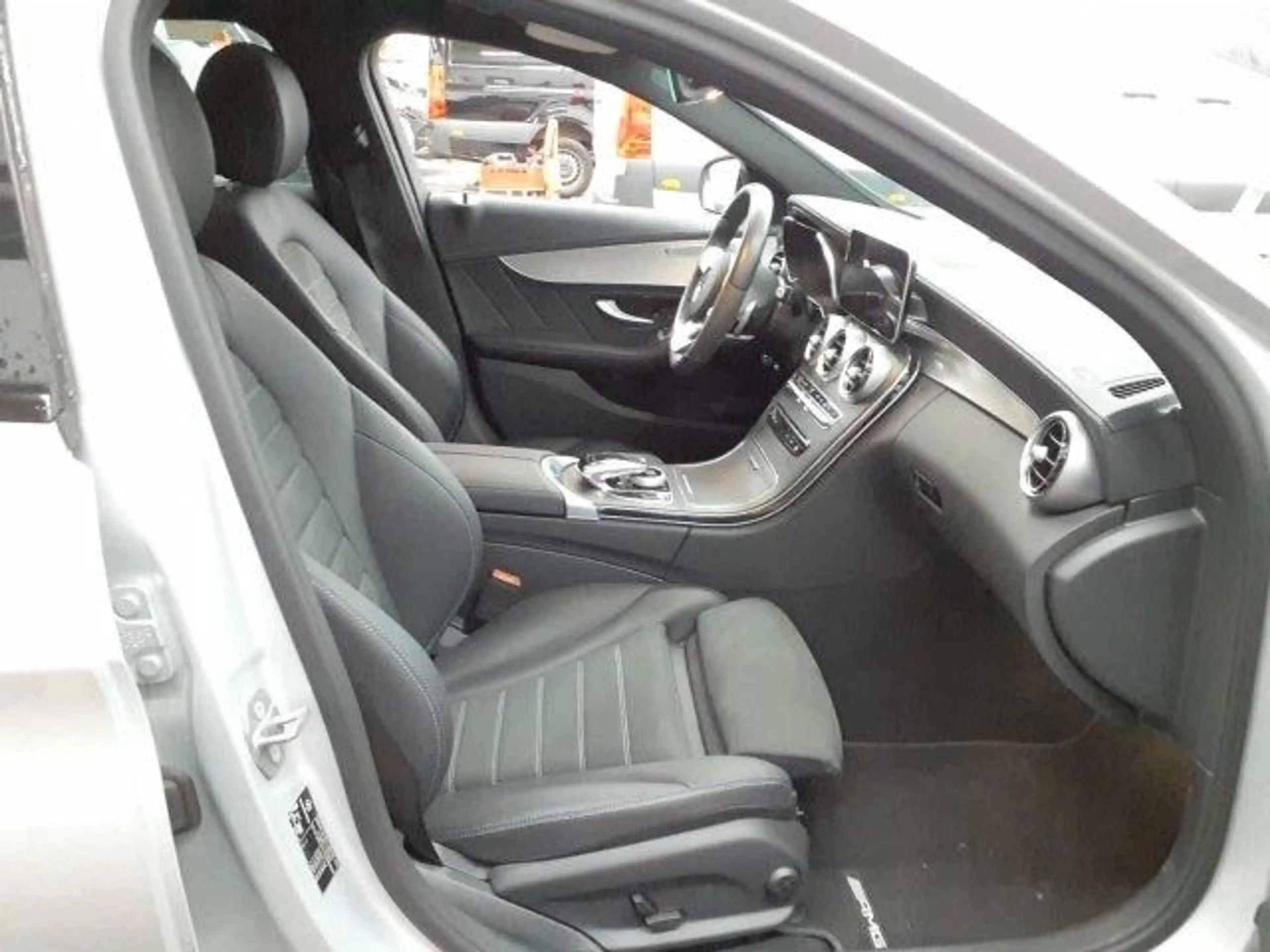 Mercedes-Benz C 300 de T AMG Line AHK*ACC*WIDE*KAM*MBEAM*BURM — photo 5