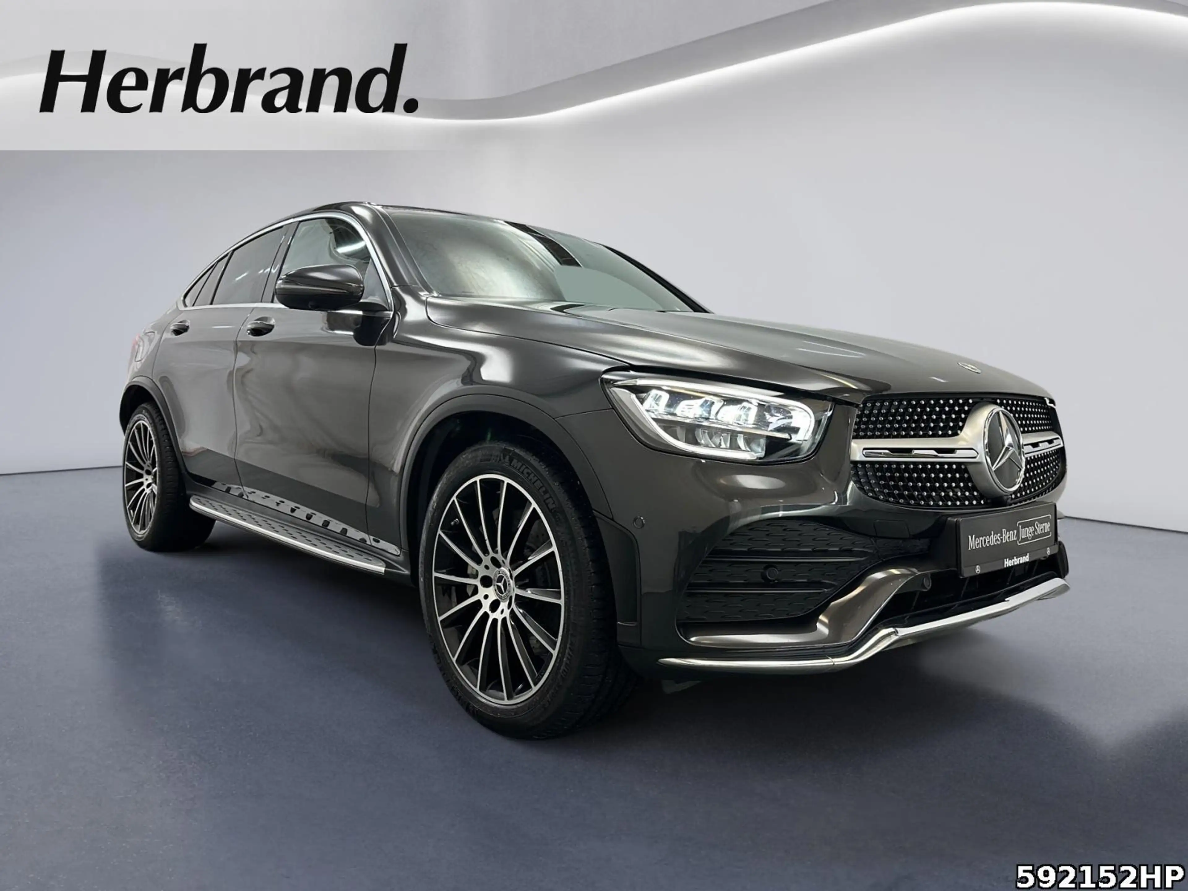 Mercedes-Benz GLC 400 d 4M AMG Line  Standhzg 360° Adv. Sound — photo 2