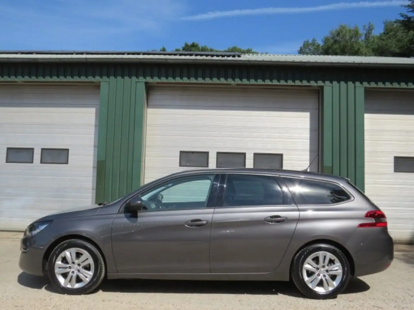 Peugeot 308 1.2 PURETECH ALLURE Grau - 1