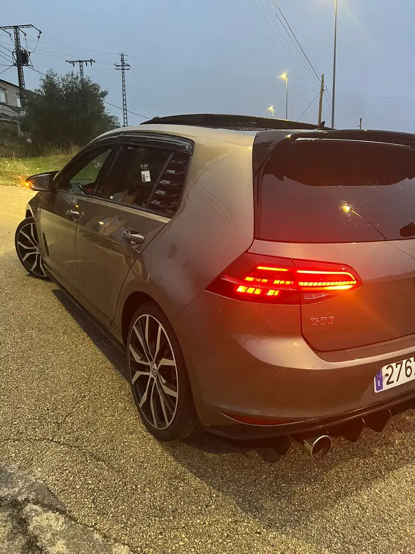 Volkswagen Golf GTI 2.0 TSI Performance DSG7 180kW - 2