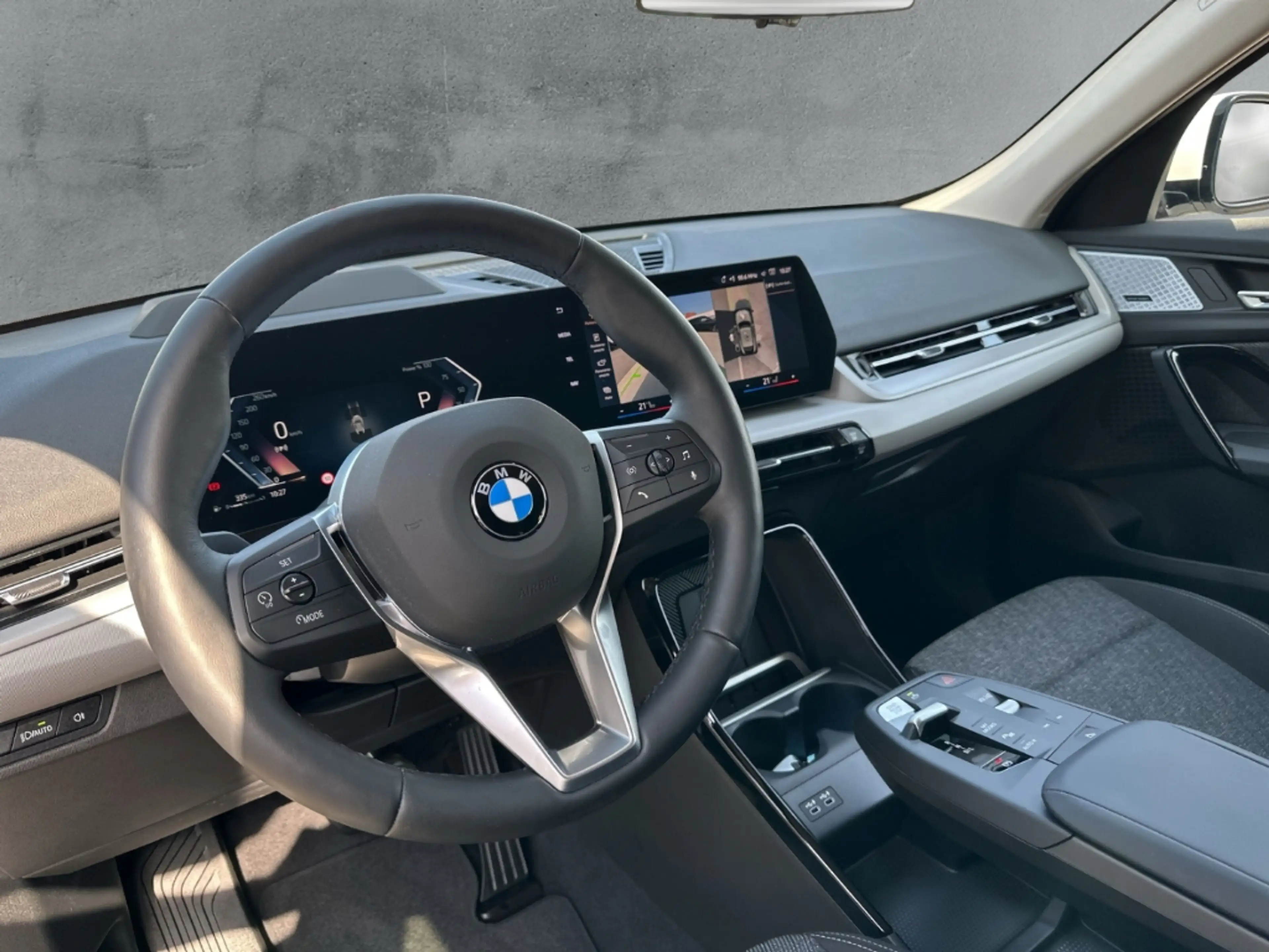 BMW X2 xDrive20d ICONIC GLOW LC PROF HUD LMR20'' 360°PARK — photo 9