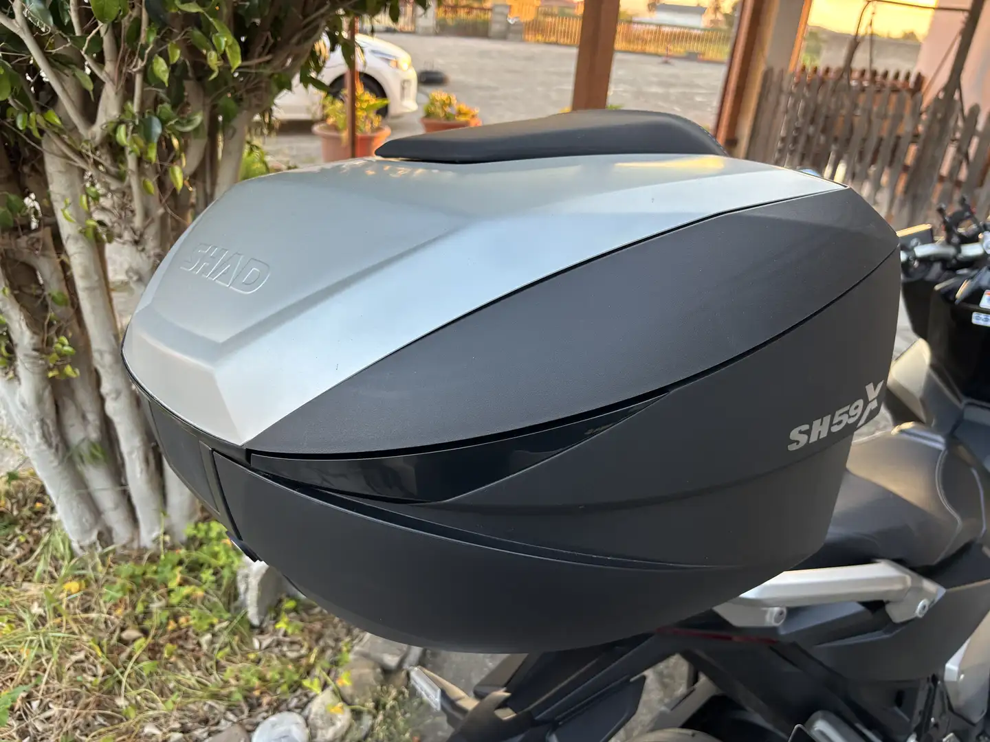 Honda X-ADV DCT Fekete - 1