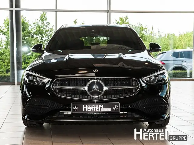 Mercedes-Benz C-Class view 2