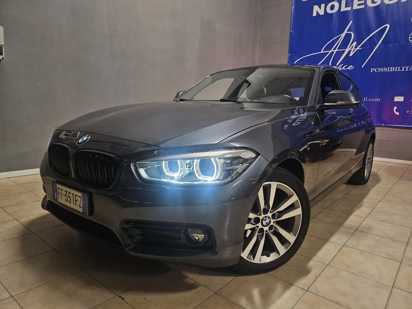 BMW 116 Serie 1 F/20-21 2.0 Sport 5p Grau - 1