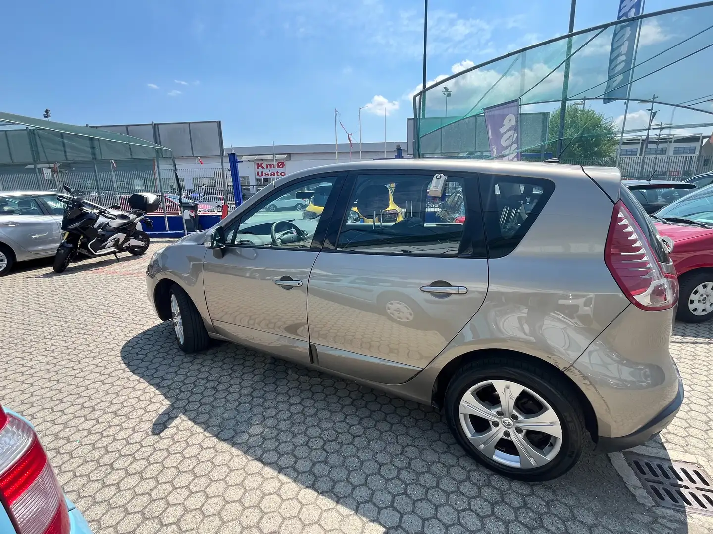 Renault Scenic Scenic III X-Mod 2009 X-Mod 1.5 dci Luxe 110cv Beige - 2