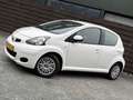 Toyota Aygo 1.0-12V Comfort Navigation / Automaat / PDC / EL-r Wit - thumbnail 2