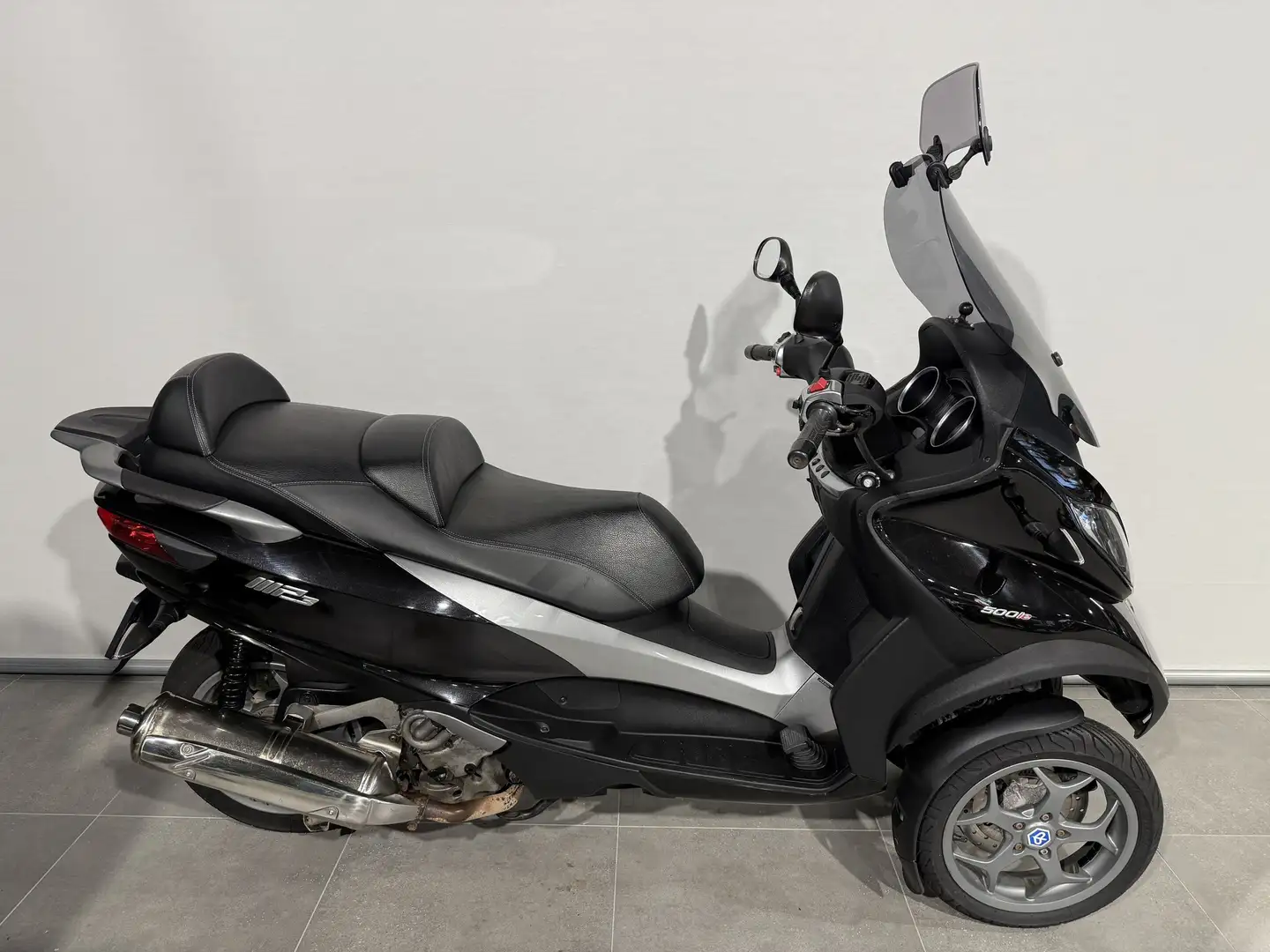 Piaggio MP3 500 LT ABS Zwart - 1