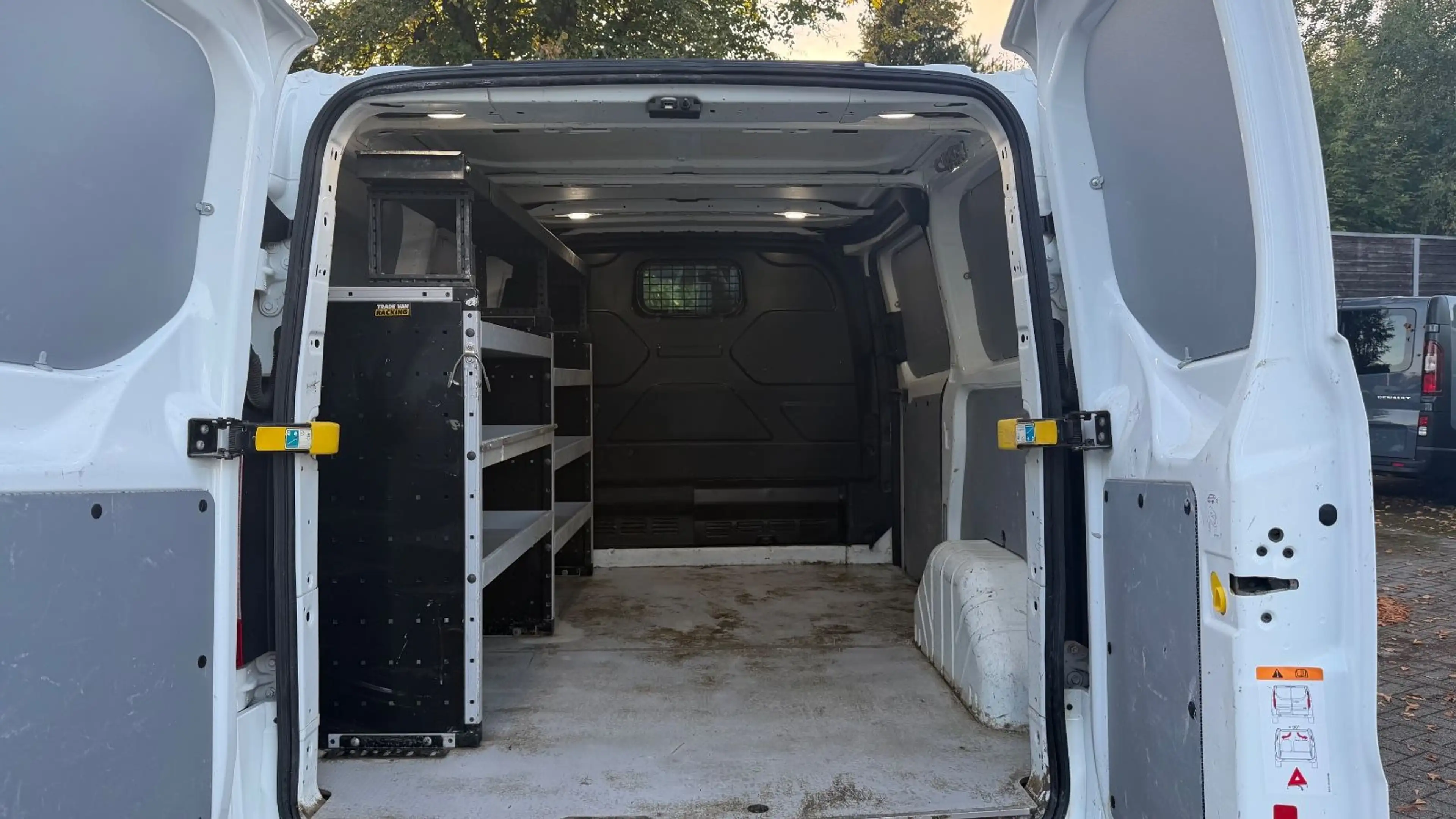 Ford Transit Custom TRANSIT CUSTOM L1 TREND STANDHZ/KLIMA/AHK/1.HAND — photo 11