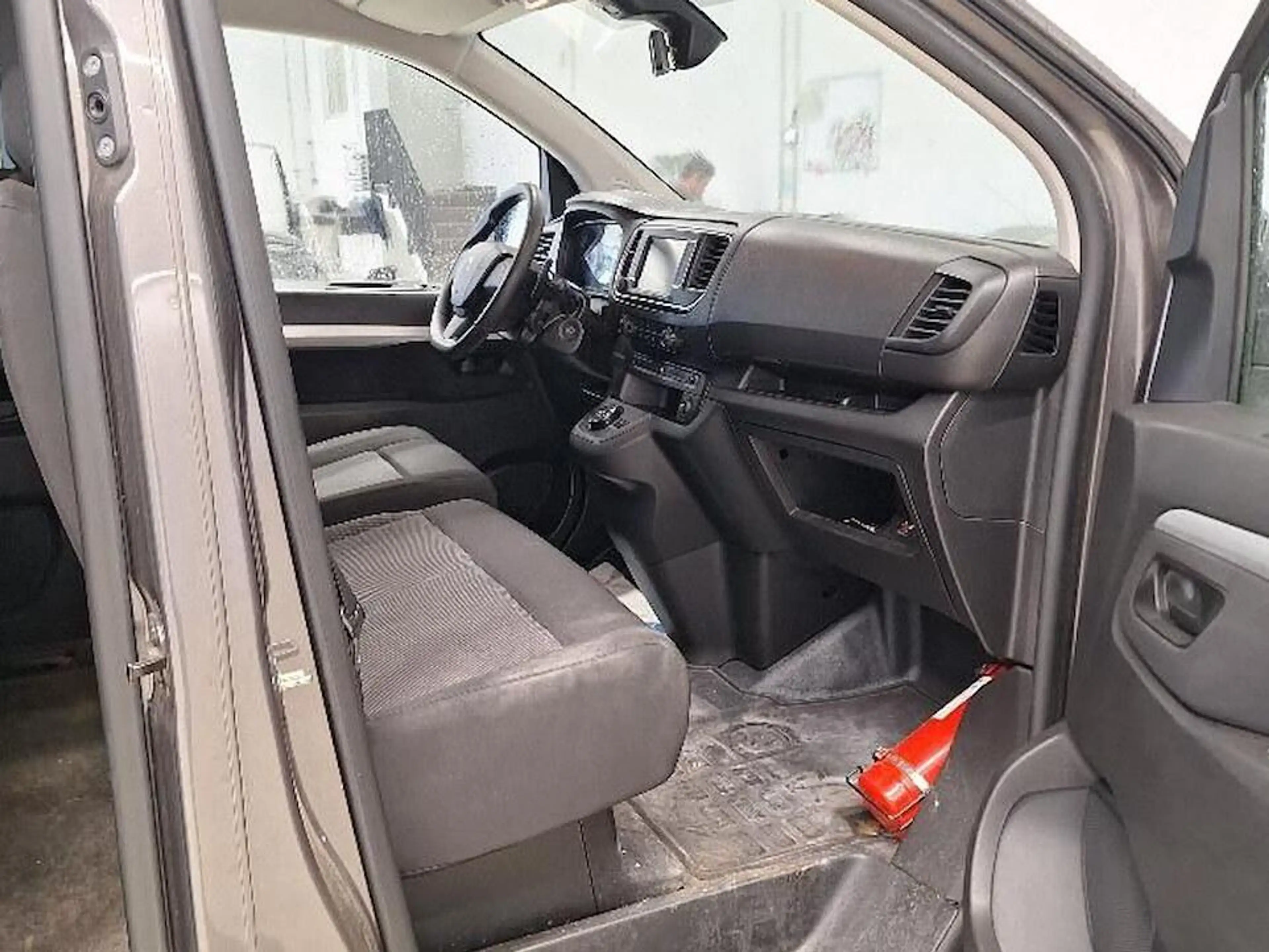 Peugeot Expert 2.0 BlueHDI 145 AUTOMAAT DUBBEL CABINE DC — photo 7