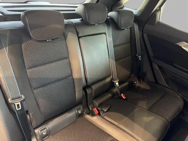 Renault Austral view 14