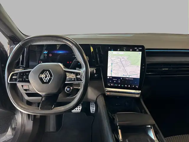 Renault Austral view 9