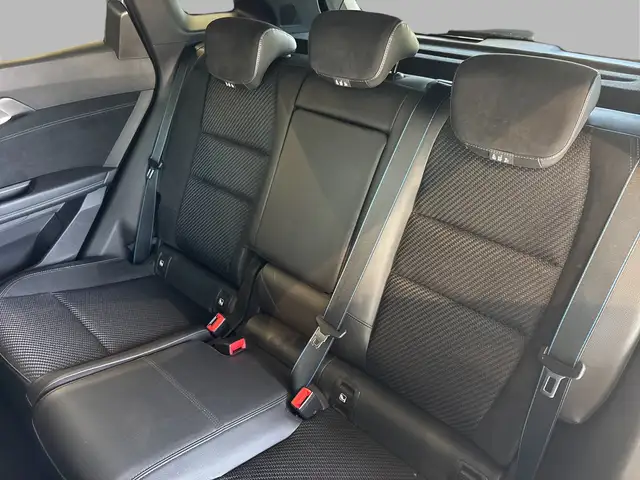 Renault Austral view 15