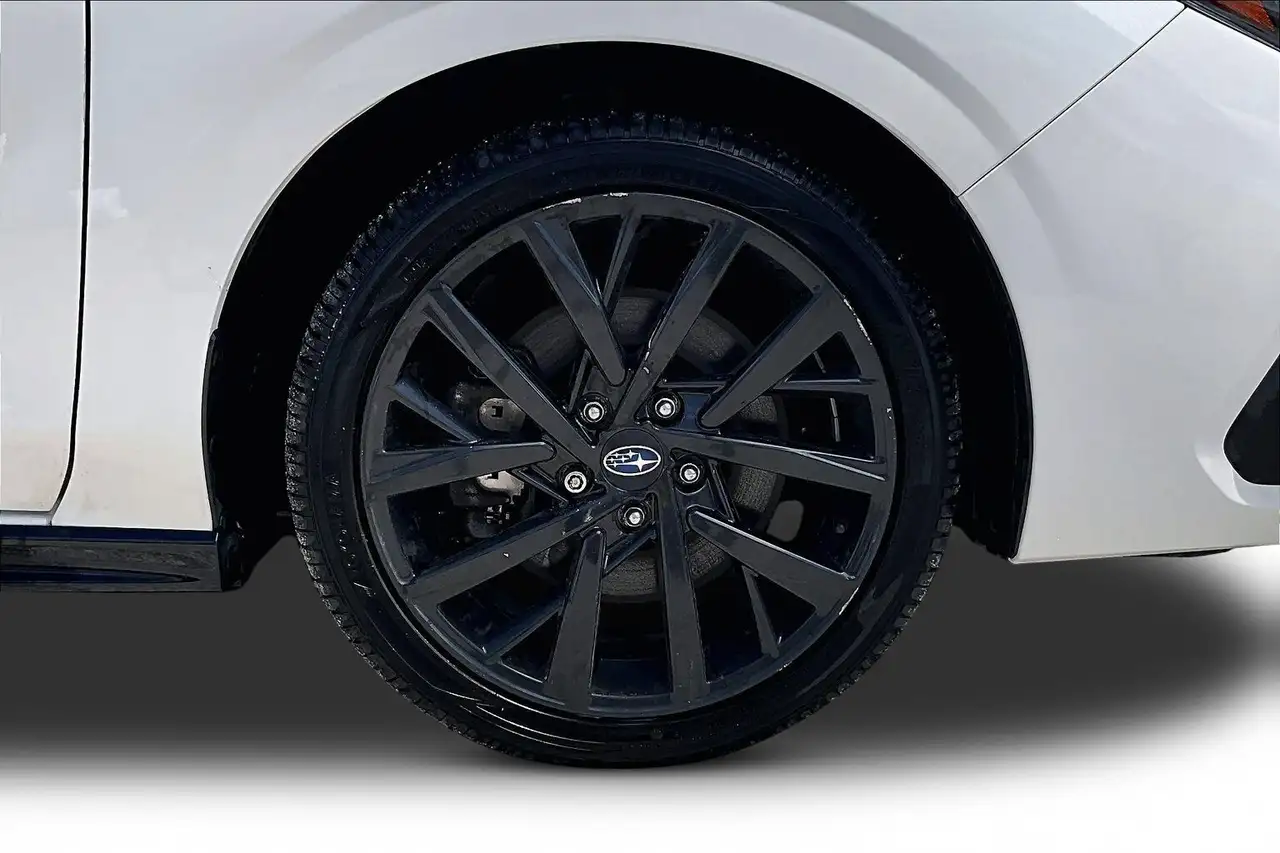 Subaru Impreza photo Subaru Impreza