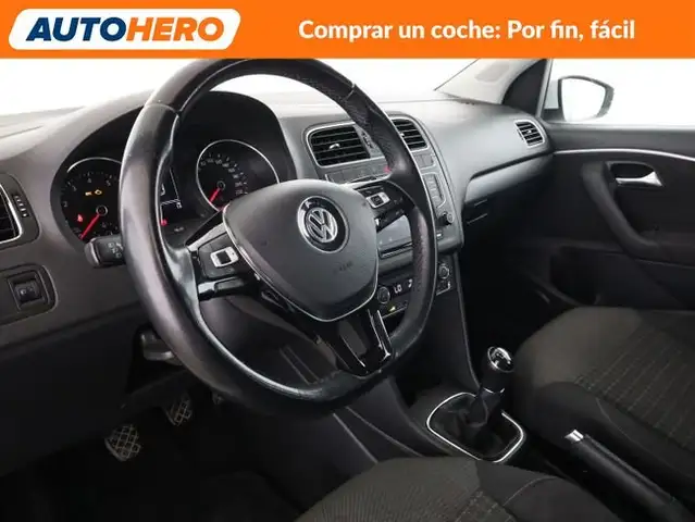 Volkswagen Polo view 12