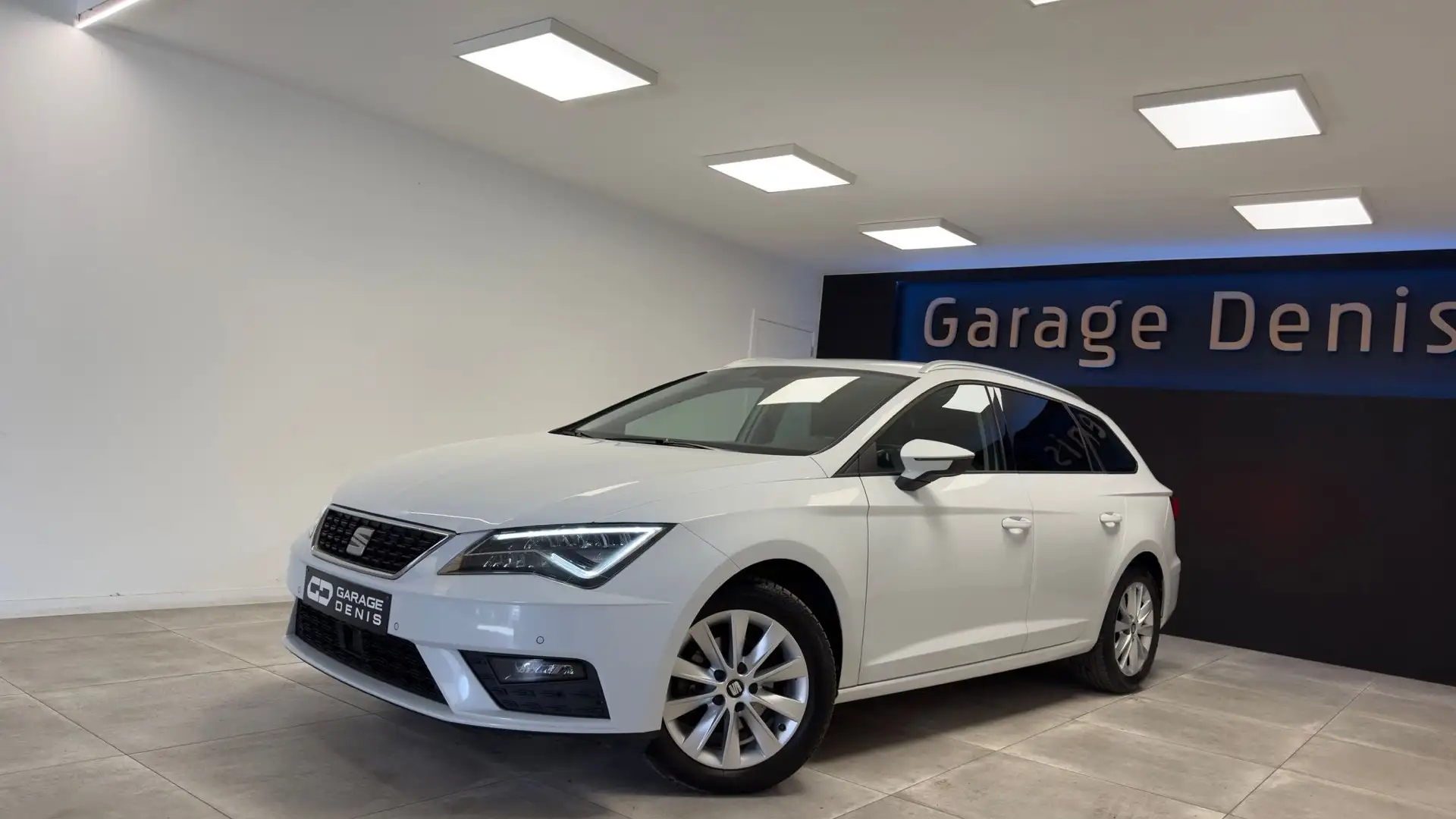 SEAT Leon ST 1.0 TSI Xcellence *GPS*LED*CLIM-AUTO*GARANTIE* Wit - 1