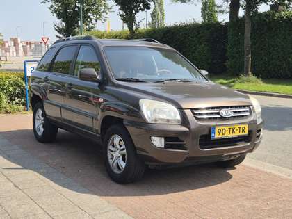 Kia Sportage 2.0 CVVT M-bition