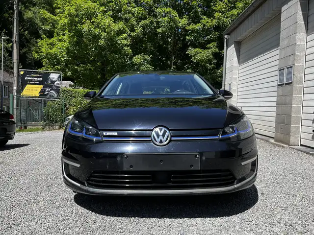 Volkswagen e-Golf 35.8kWh Full électrique - 13153 Kms !! - TVAC -