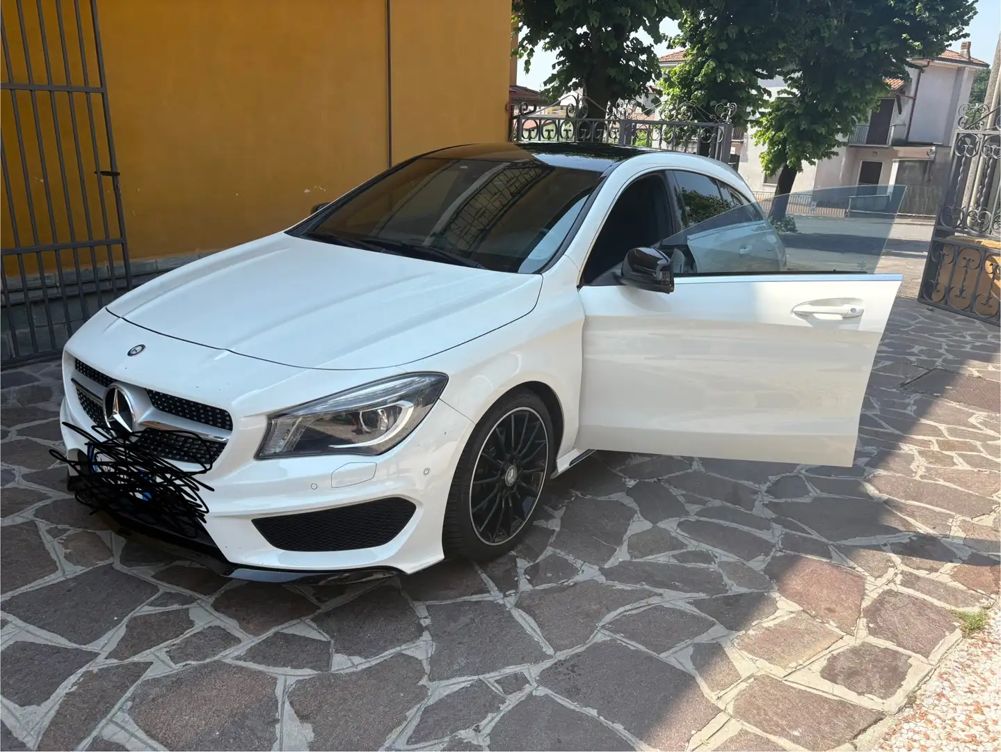 Mercedes-Benz CLA 220 Shooting Brake d (cdi) Executive auto - 1