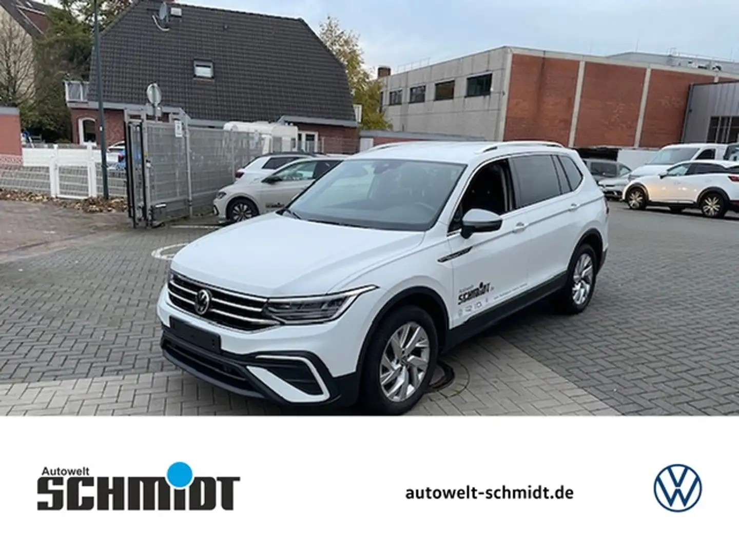 Volkswagen Tiguan Allspace 1.5TSi DSG Life AHK R-Kamera 18Zoll LED Sitzhei... Weiß - 1