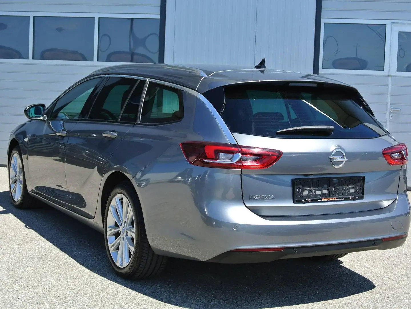 Opel Insignia Kombi 1.5 CDTi Elegance *Full-LED * LEDER * KAMERA Grau - 2