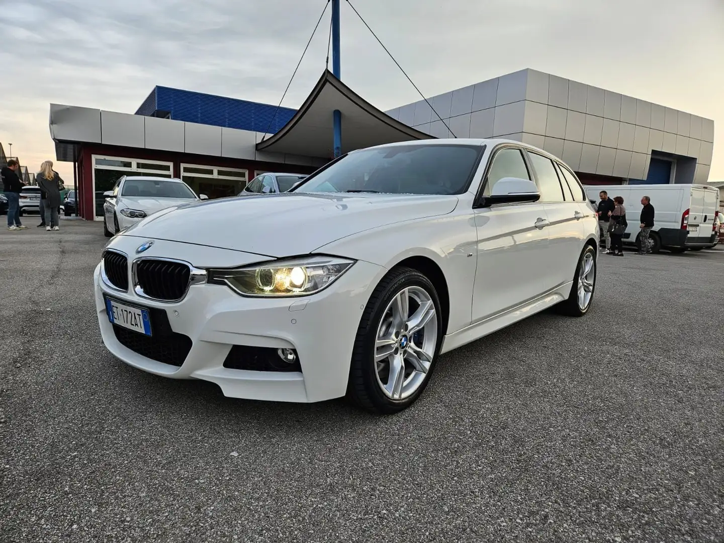 BMW 330 Serie 3 Touring 330d Touring xdrive Msport ET172AT Bianco - 2