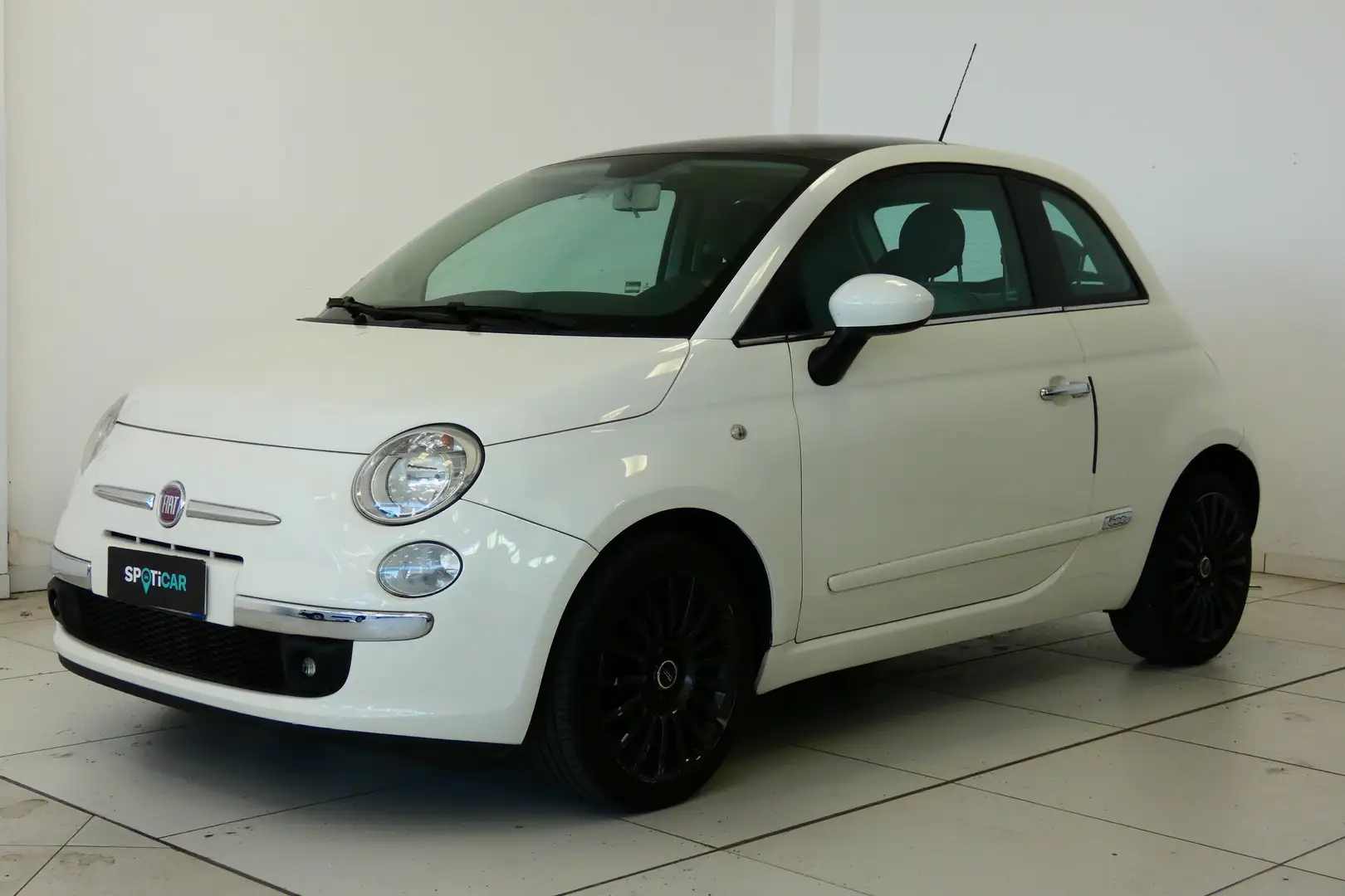 Fiat 500 500 1.2 Lounge 69cv OK NEOPATENTATI Bianco - 1