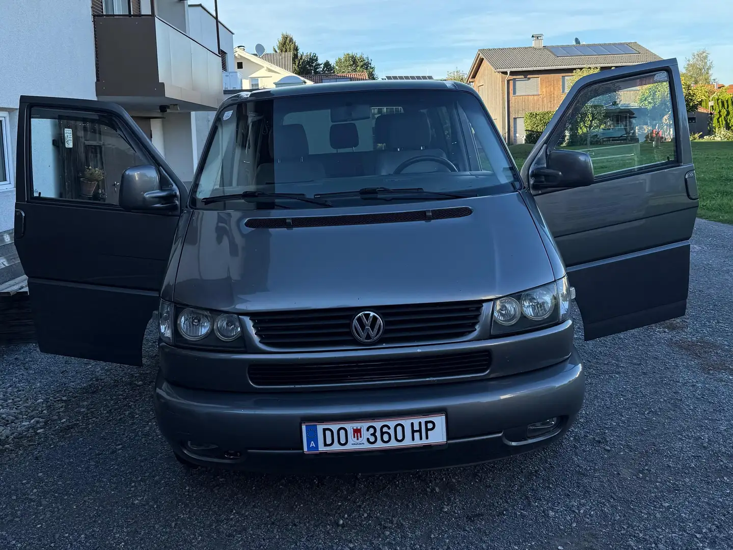 Volkswagen T4 Multivan Multivan Grau - 1