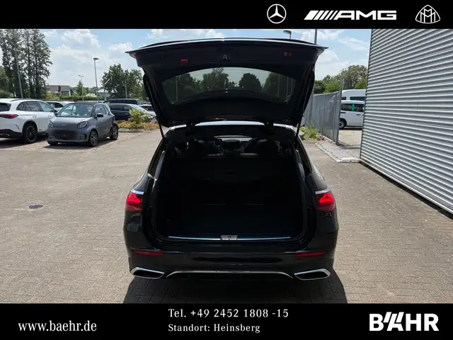 Mercedes-Benz E-Class view 15