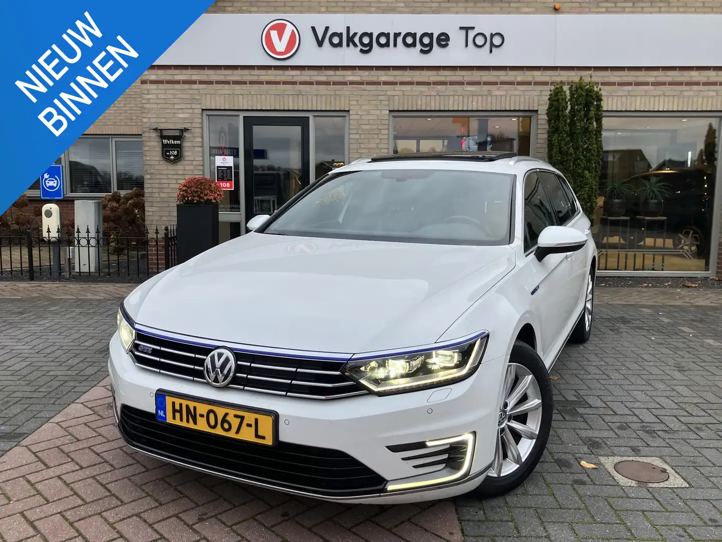Volkswagen Passat Variant 1.4 TSI GTE Highline | Trekhaak | Pano | NL Auto | Blanc - 1