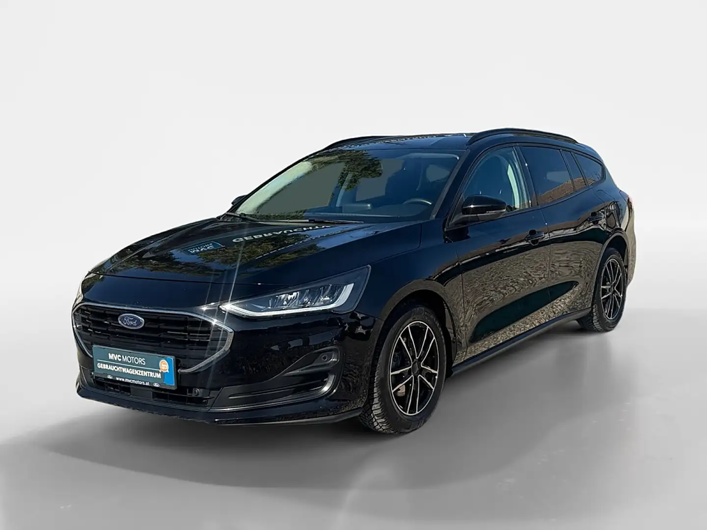 Ford Focus Turnier 1,5 EcoBlue Cool & Connect Aut. Schwarz - 1