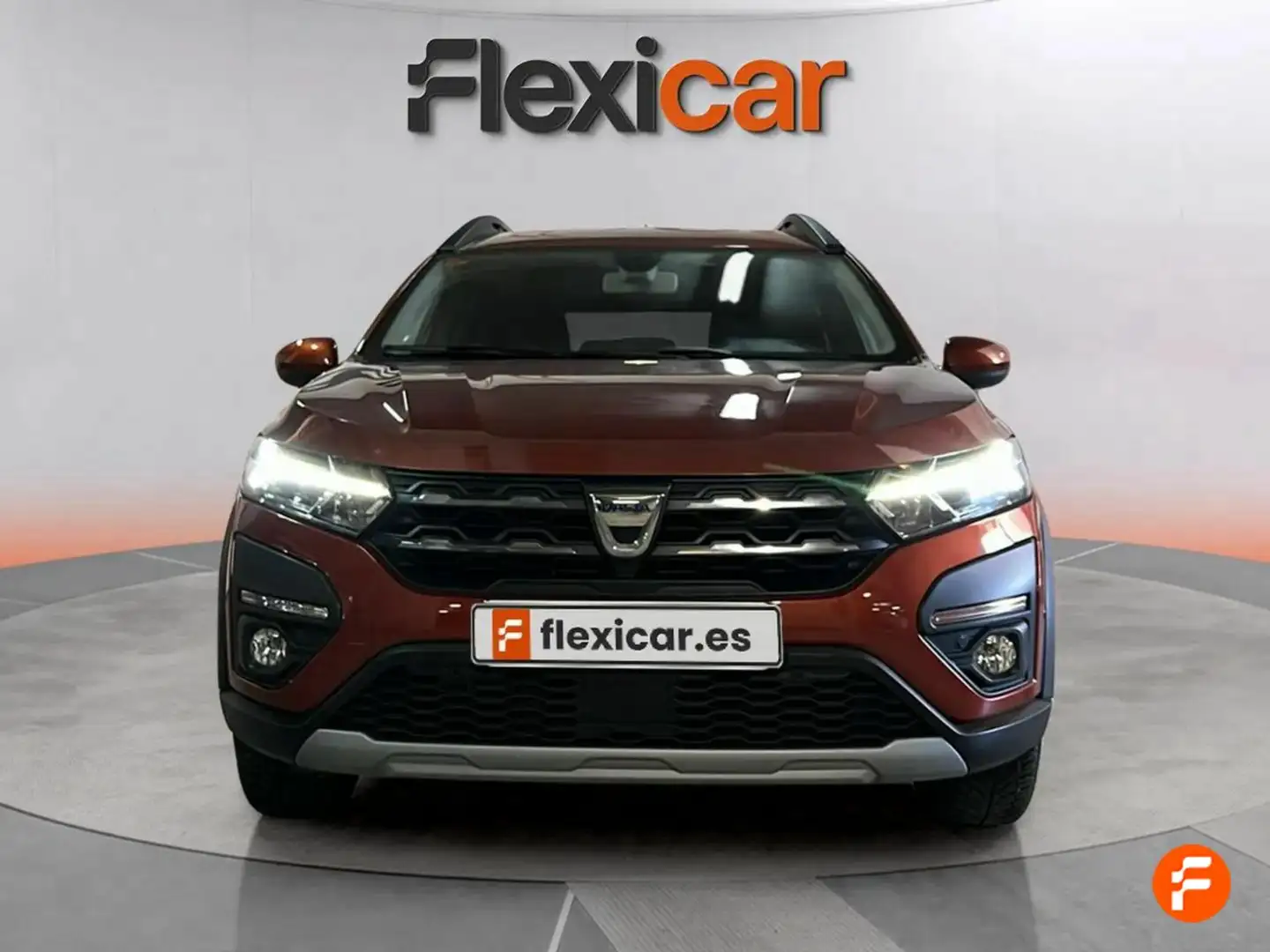 Dacia Jogger Comfort 74kW (100CV) ECO-G 5 plazas Narancs - 2