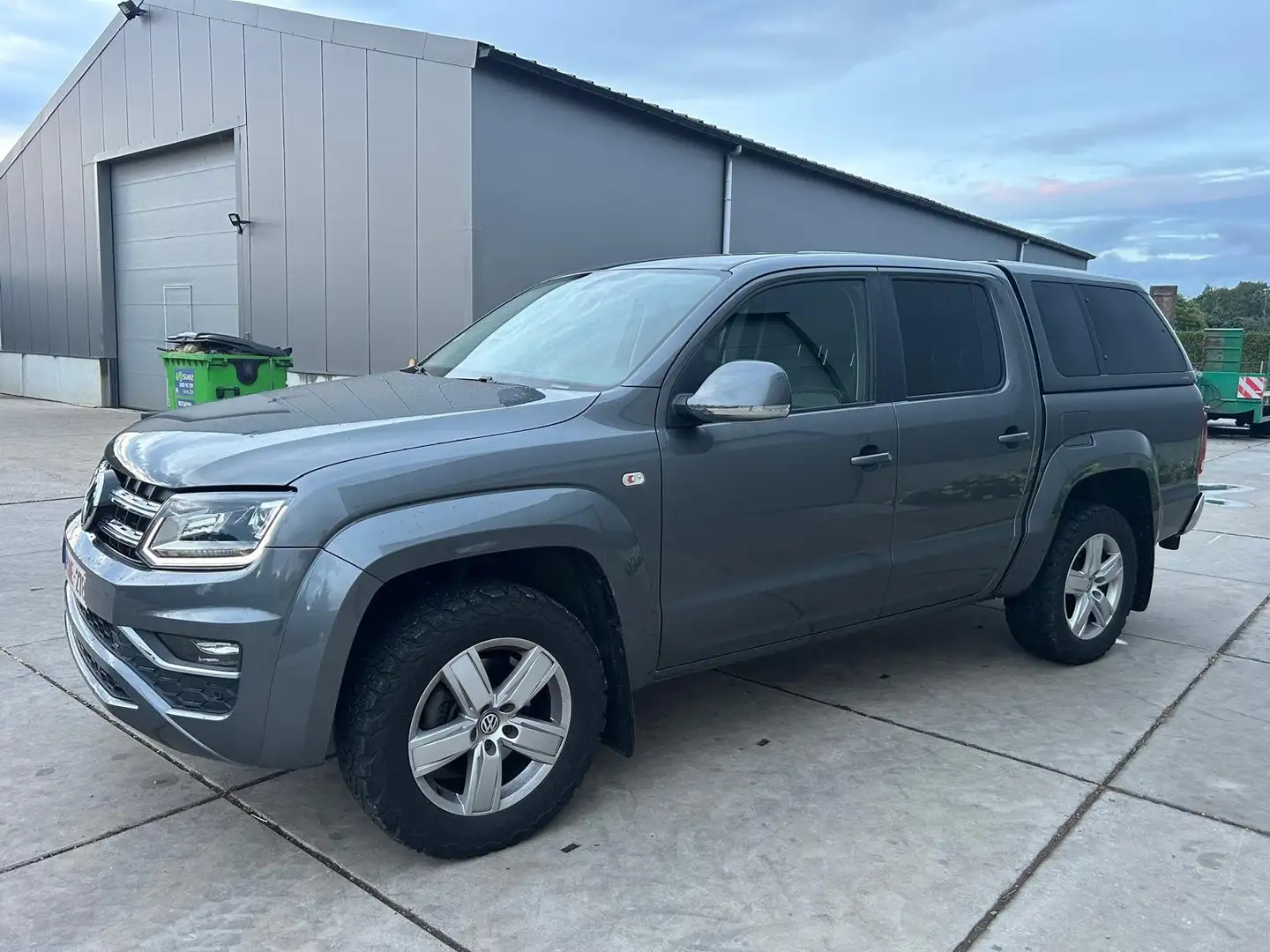 Volkswagen Amarok Grijs - 1