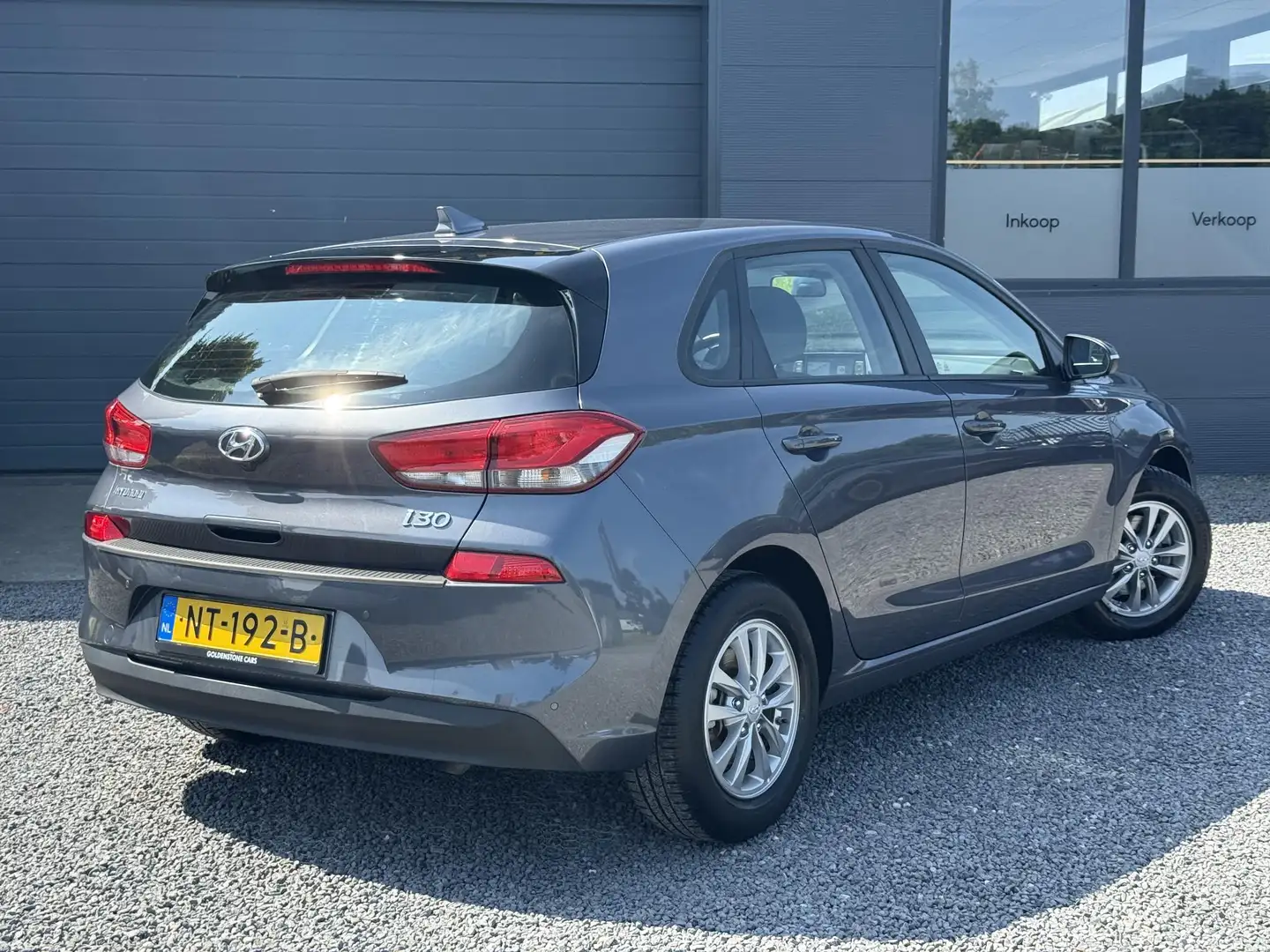 Hyundai i30 1.0 T-GDI Comfort 2e Eigenaar,Camera,Navi,Dealer O Grijs - 2