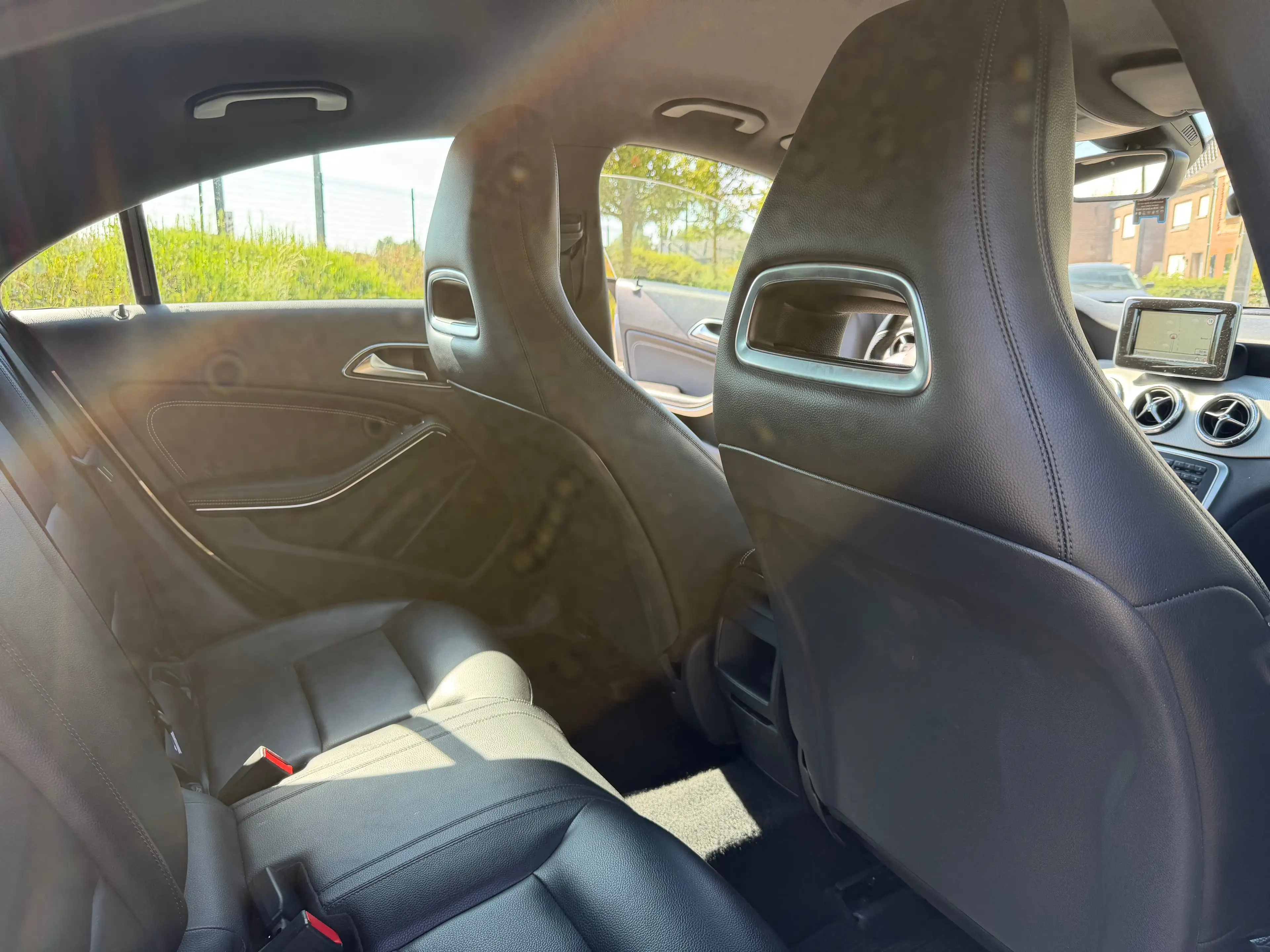 Mercedes-Benz CLA 200 CLA 200 CDI — photo 12
