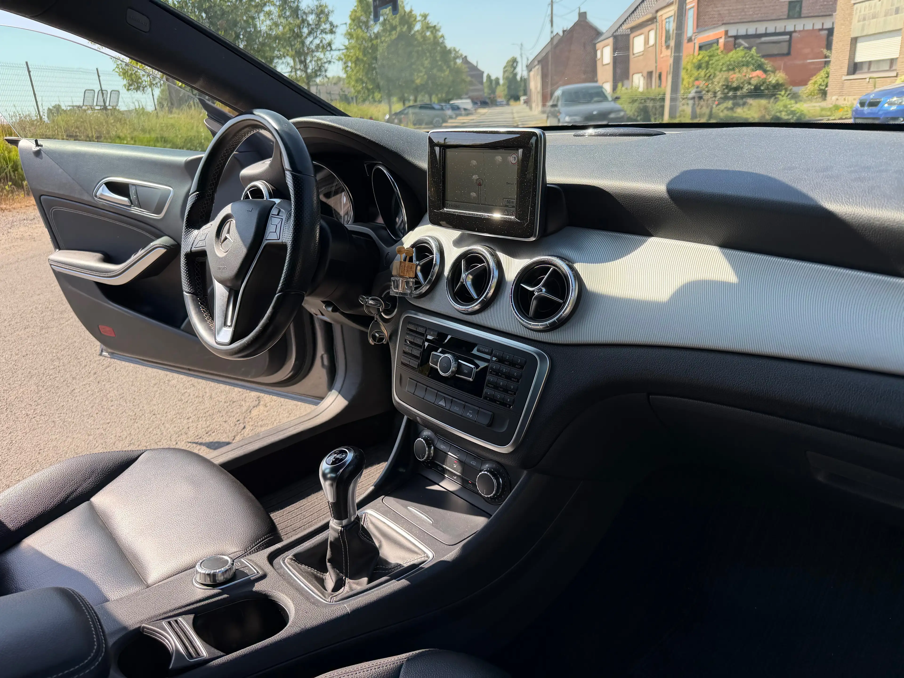 Mercedes-Benz CLA 200 CLA 200 CDI — photo 11