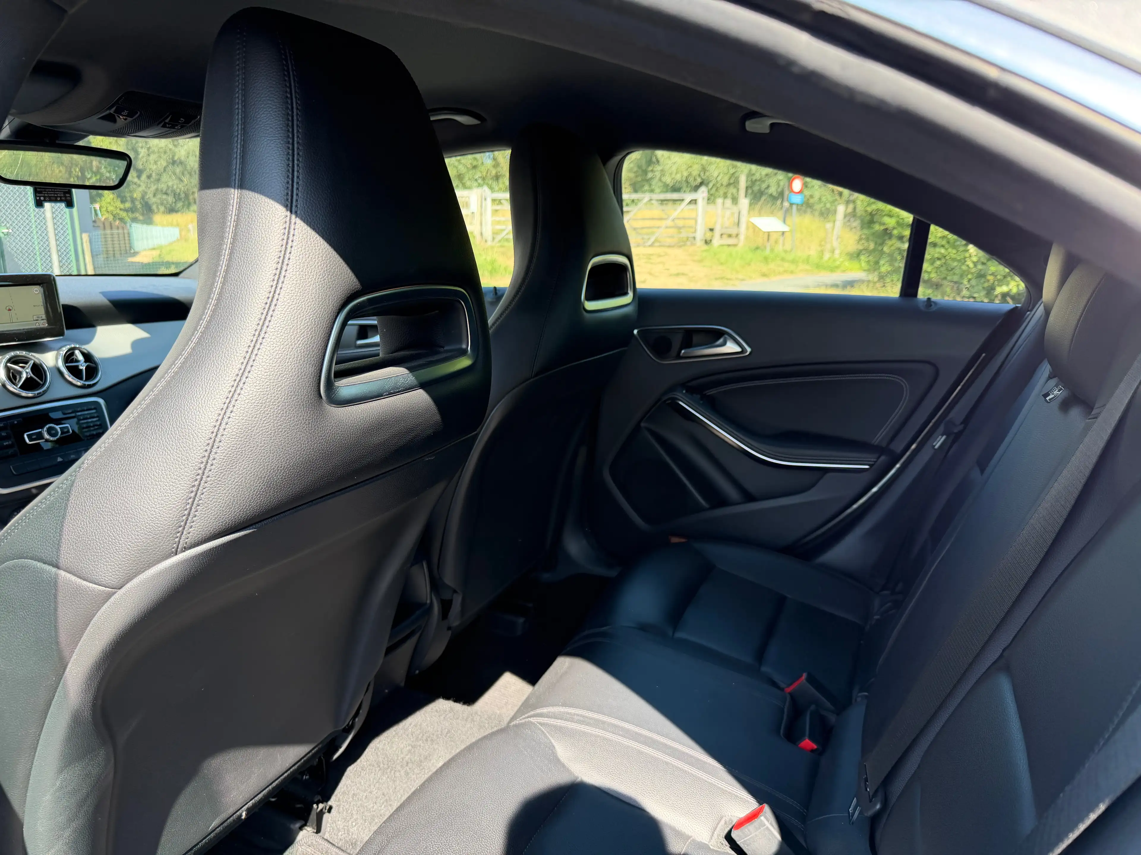 Mercedes-Benz CLA 200 CLA 200 CDI — photo 8