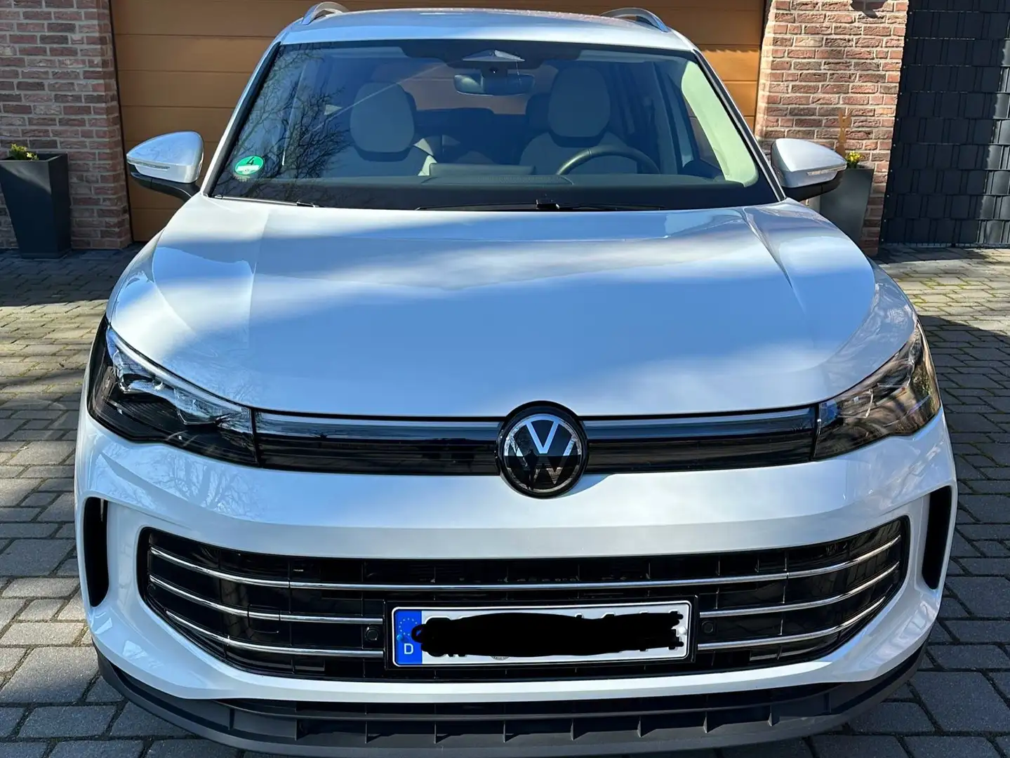 Volkswagen Tiguan 1.5+eHybrid+OPF+DSG+Elegance Weiß - 2