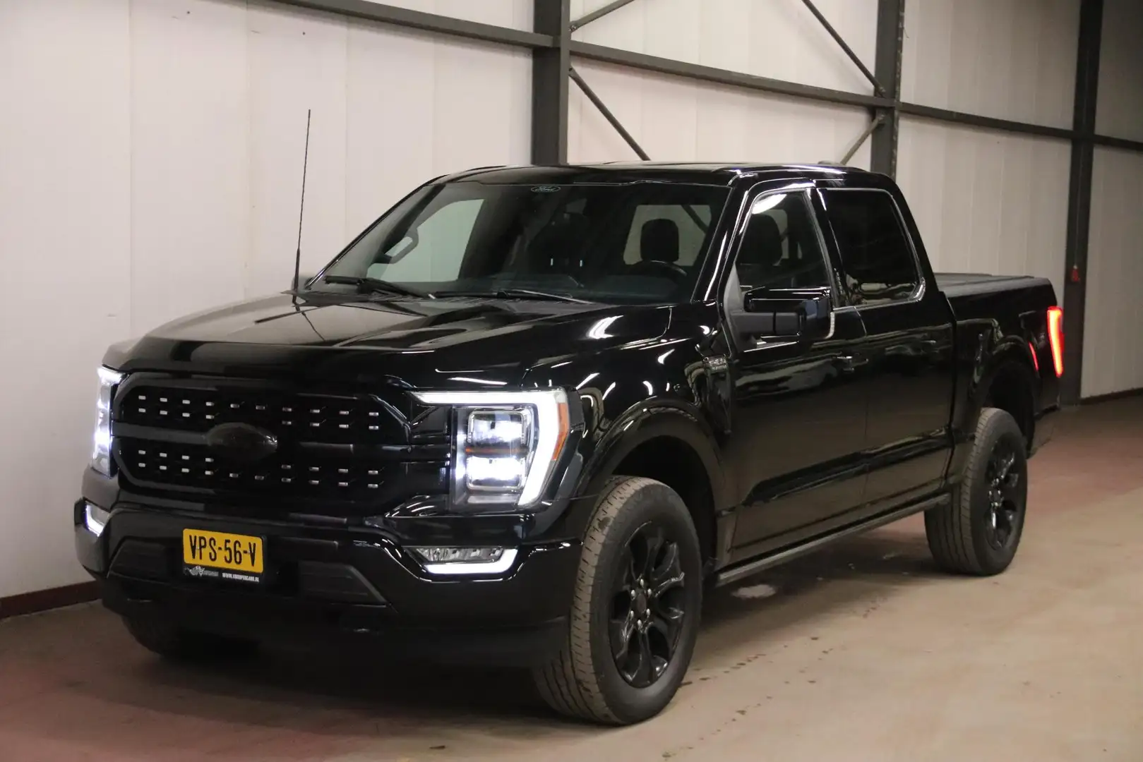 Ford F 150 USA F-150 V6 EcoBoost PLATINUM Zwart - 1